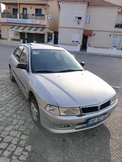 Mitsubishi Lancer 1.3