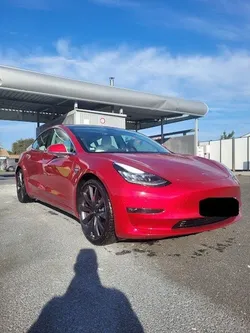 Tesla Model 3 PERFORMANCE PUP UPGRADE - 20Mkm -Etat proche Neuf/Autopilot amélioré/Intérieur Premium/TVA