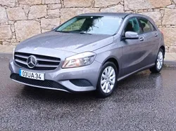 Mercedes-Benz A 180 Garantia-Crédito-Retoma