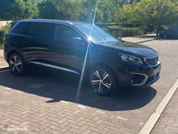 Peugeot 5008 1.5 BlueHDi Allure Pack