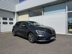Renault Mégane IV Berline Intens Blue dCi 115 EDC
