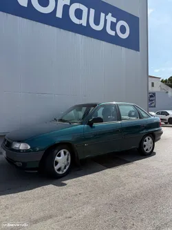 Opel Astra 1.4i GL