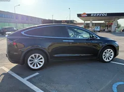 Tesla Model X 100d