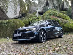 Opel Astra 1.2 T Elegance