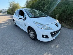 Peugeot 207 série 64 1.6 hdi 92CH diesel