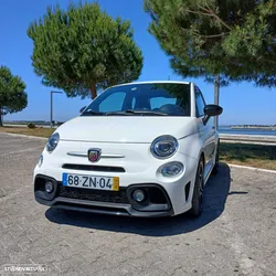 Abarth 595 1.4 T-Jet Pista