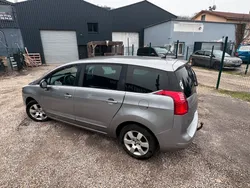 Peugeot 5008 1.6e-HDI 115 CH Business Pack