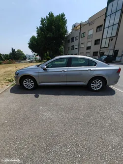 VW Passat 2.0 TDI Business DSG