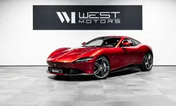Ferrari ROMA V8 3.9 620 – Française / Rosso Fiorano / Volant carbone LED / Audio JBL / Display passager / Apple CarPlay / Cam. 360° / 1986EMOIS