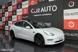 Tesla Model 3 Long Range Tração Traseira