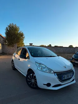 208 Diesel / Boîte automatique