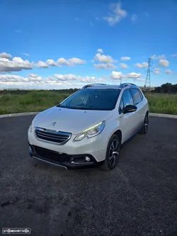 Peugeot 2008 1.2 PureTech Crossway