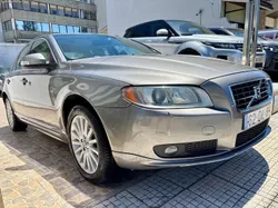 Volvo S80 S80 2.4 D5 NIVEL 3 GEARTRONIC NACIONAL