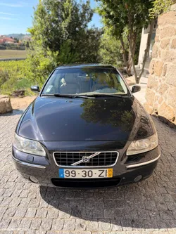 Volvo S60 2.4 D5 Nivel 2