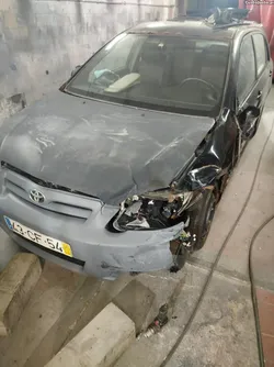Toyota Corolla (Corolla)