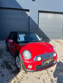 Mini cooper rouge boite automatique diesel