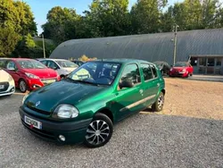 Renault Clio 1.2i 58ch Annee 2000