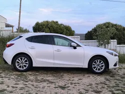 Mazda 3 Hatchbak