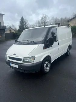 Ford transit amenagé 3 places