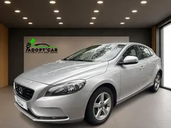 VOLVO V40 T2 - 122 BERLINE Momentum Business PHASE 2
