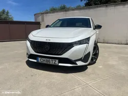 Peugeot 308 1.2 PureTech Allure EAT8