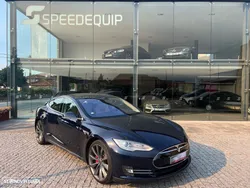 Tesla Model S 85 Perfomance