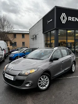 RENAULT - Mégane Estate III 1.5 dCi 110 FAP eco2 Dynamique Champion Euro 5