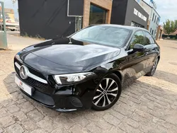 Mercedes-Benz Classe A Berline 180 7G-DCT 1ER MAIN / SUIVI MERCEDES / TVA20% / ATTELAGE AMOVIBLE