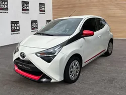 Toyota Aygo 1.0 VVT-i 72ch x-play x-shift 5p