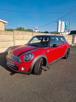 Mini Cooper Red Hot Chili 122 CV