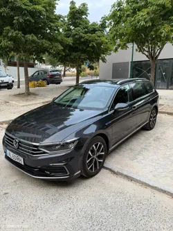 VW Passat Variant