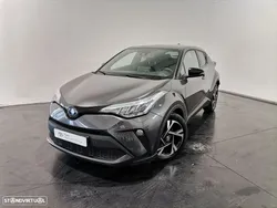 Toyota C-HR 1.8 Hybrid Square Collection