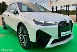BMW iX xDrive 40