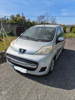 Peugeot 107 1.0