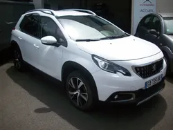 Peugeot 2008 hdi 100 aluure.Grip Control.camera.87200 kilometres