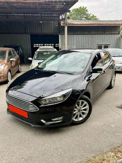 Ford Focus III phase II Titanium 1.0scti 12v bvm5 100cv S&S 5 portes