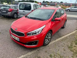 Kia cee'd 1.6 crdi pack premium couleur rouge