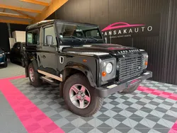 LAND ROVER DEFENDER 90 2.4 122 ch HARD TOP SE / EMBRAYAGE RÉCENT / RÉFEXION MOTEUR COMPLÈTE