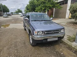 Toyota Hilux (33Lng8)