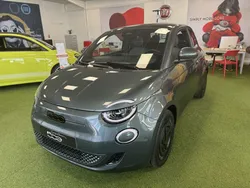 Fiat 500e 42kWh Giorgio Armani Collector's Edition