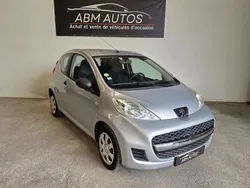 PEUGEOT 107 1.0e 12V 68ch BLUE LION Urban