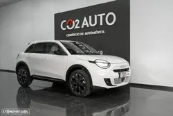 Fiat 600 1.2 Hybrid La Prima