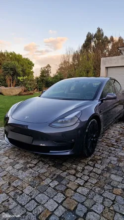 Tesla Model 3 Long Range Tração Integral Premium