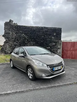 Peugeot 208 Vti