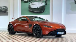 Aston Martin Vantage Coupe 4.0 Twin-Turbo V8
