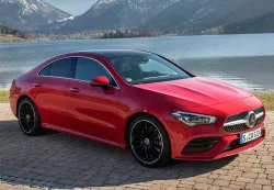 Mercedes-Benz CLA 180 7G-DCT