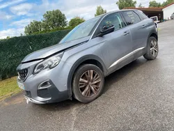 PEUGEOT 3008 accidenté