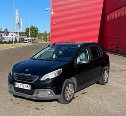 PEUGEOT 2008 1.6 BlueHDi 100ch S&S BVM5 Style