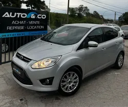 Ford c-max titanium 2eme generation / 1.6 tdci 116cv / carnet d’entretien complet à jour / 2 main / révision neuve / kit de distribution neuf / état neuf