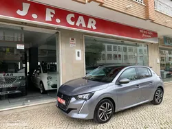 Peugeot 208 PureTech 100 EAT8 Active